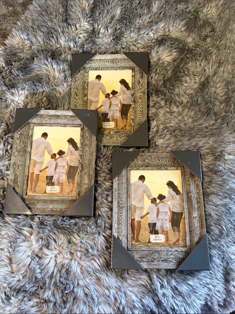 Rustic Brown Wood-Look Picture Frame - Unbranded